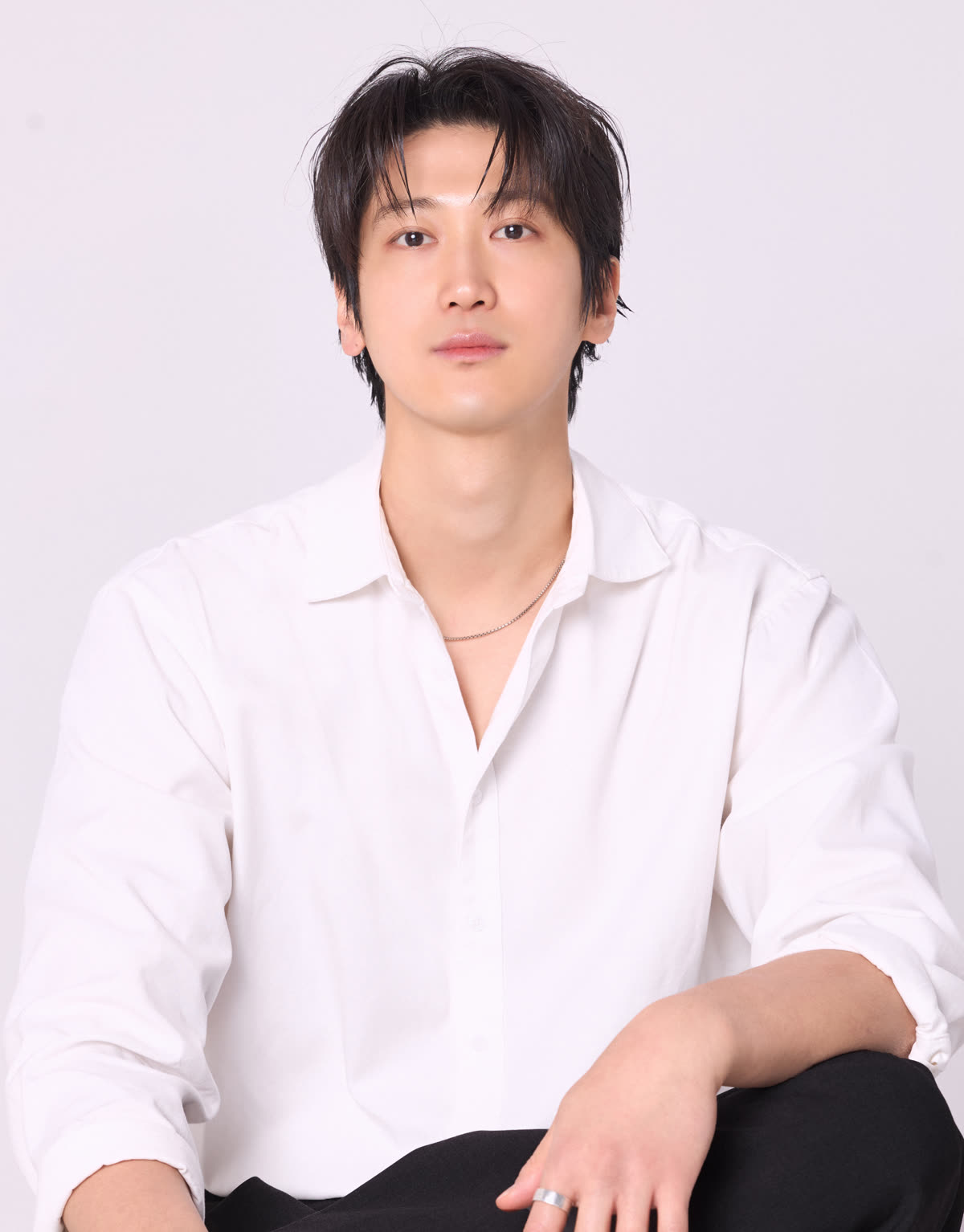 Tae Ho (Senior Stylist) — Men's Trend Cut specialist at JUNO HAIR Myeongdong hair salon in Seoul